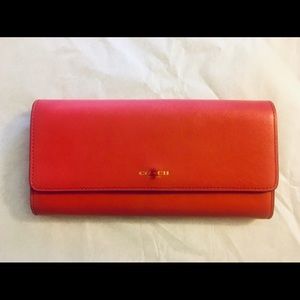 Coach women’s leather wallet